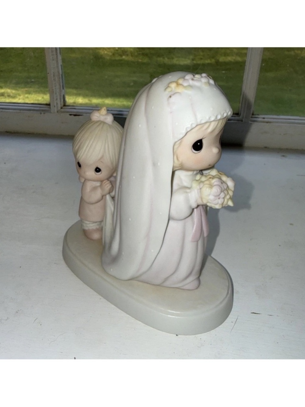 Precious Moments E2832 God Bless the Bride Wedding Flower Girl Angel